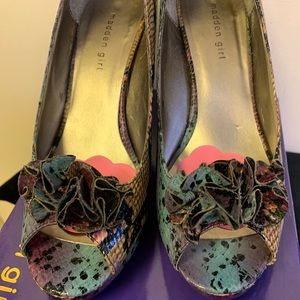Vibrant color snakeskin 4 inch heels/1” platform